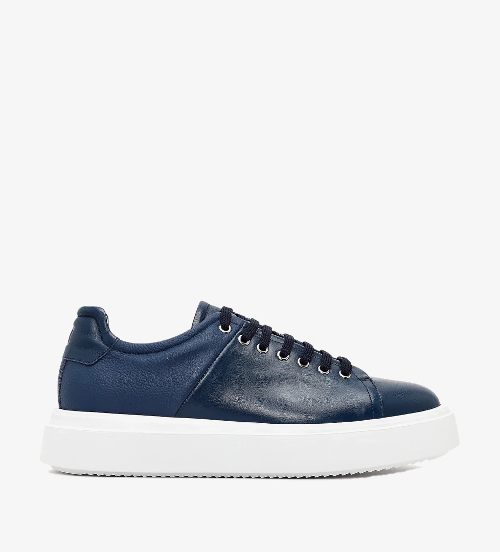 Erkek Lacivert Bağcıklı Kalın Tabanlı Deri Sneaker