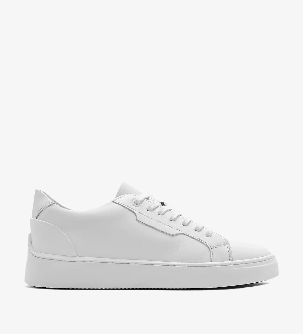 Erkek Beyaz Bağcıklı Kalın Tabanlı Deri Sneaker