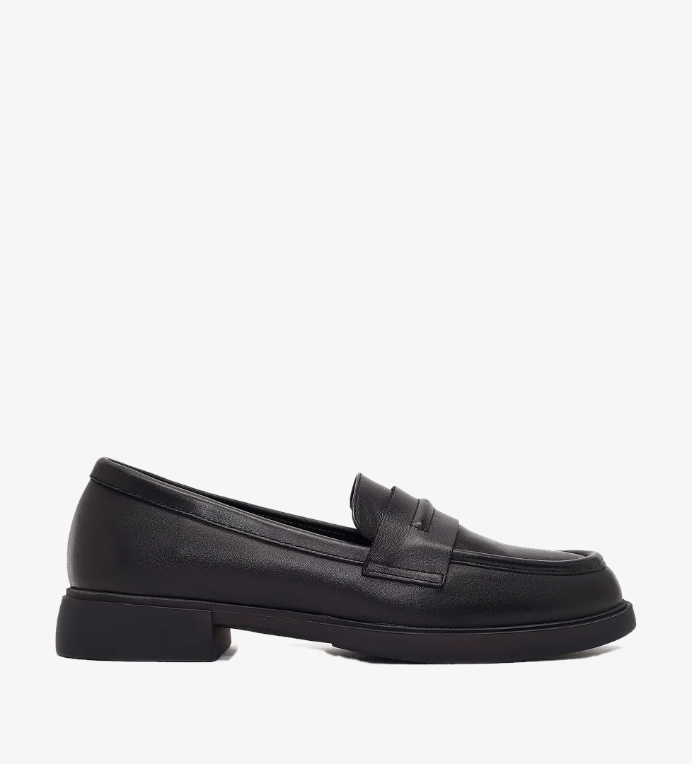 Kadın Siyah Deri Maskülen Loafer