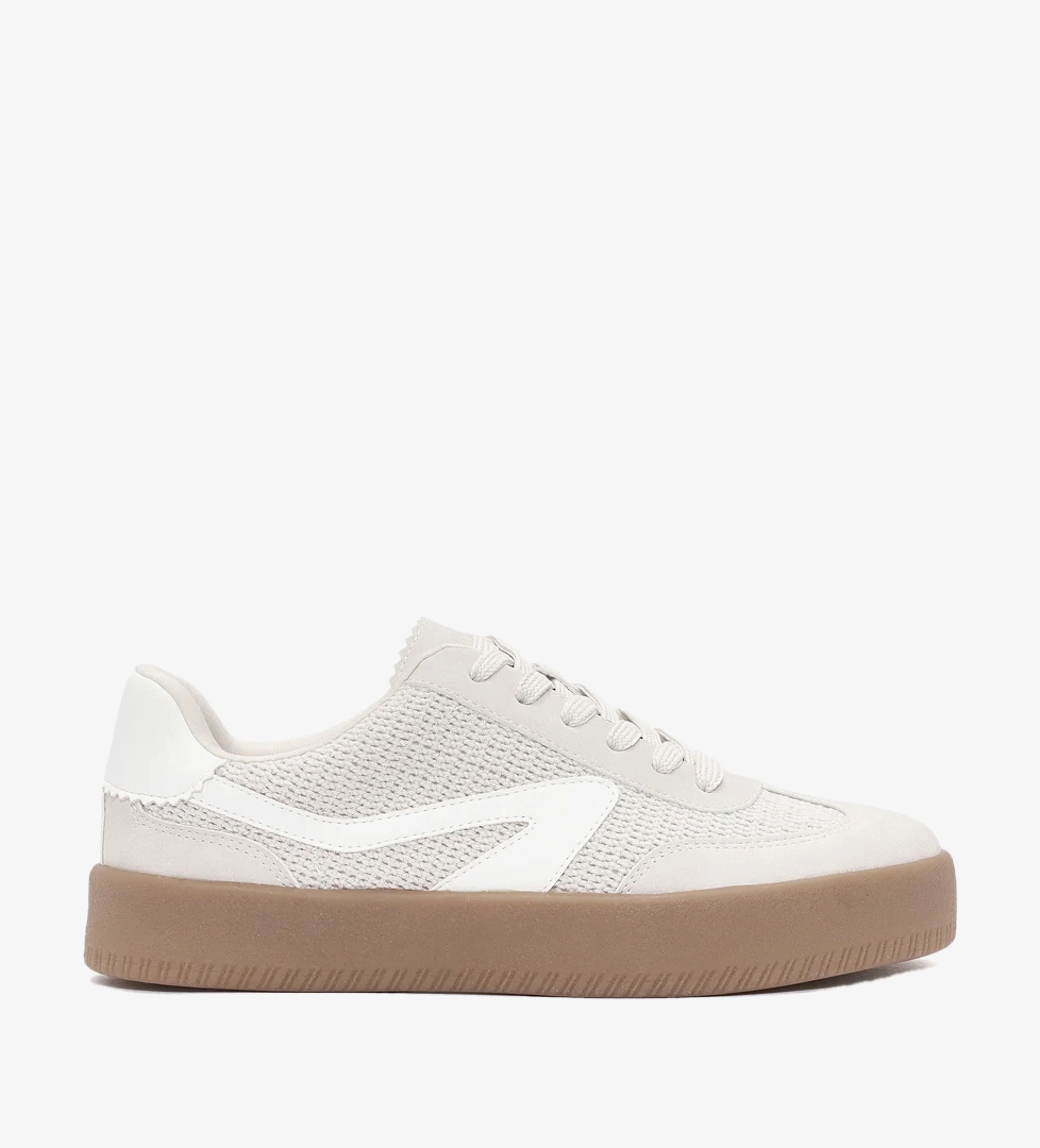 Kadın Bej Bağcıklı Sneaker
