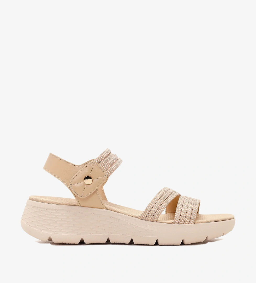Kadın Bej Kalın Tabanlı Kumaş Comfort Sandalet