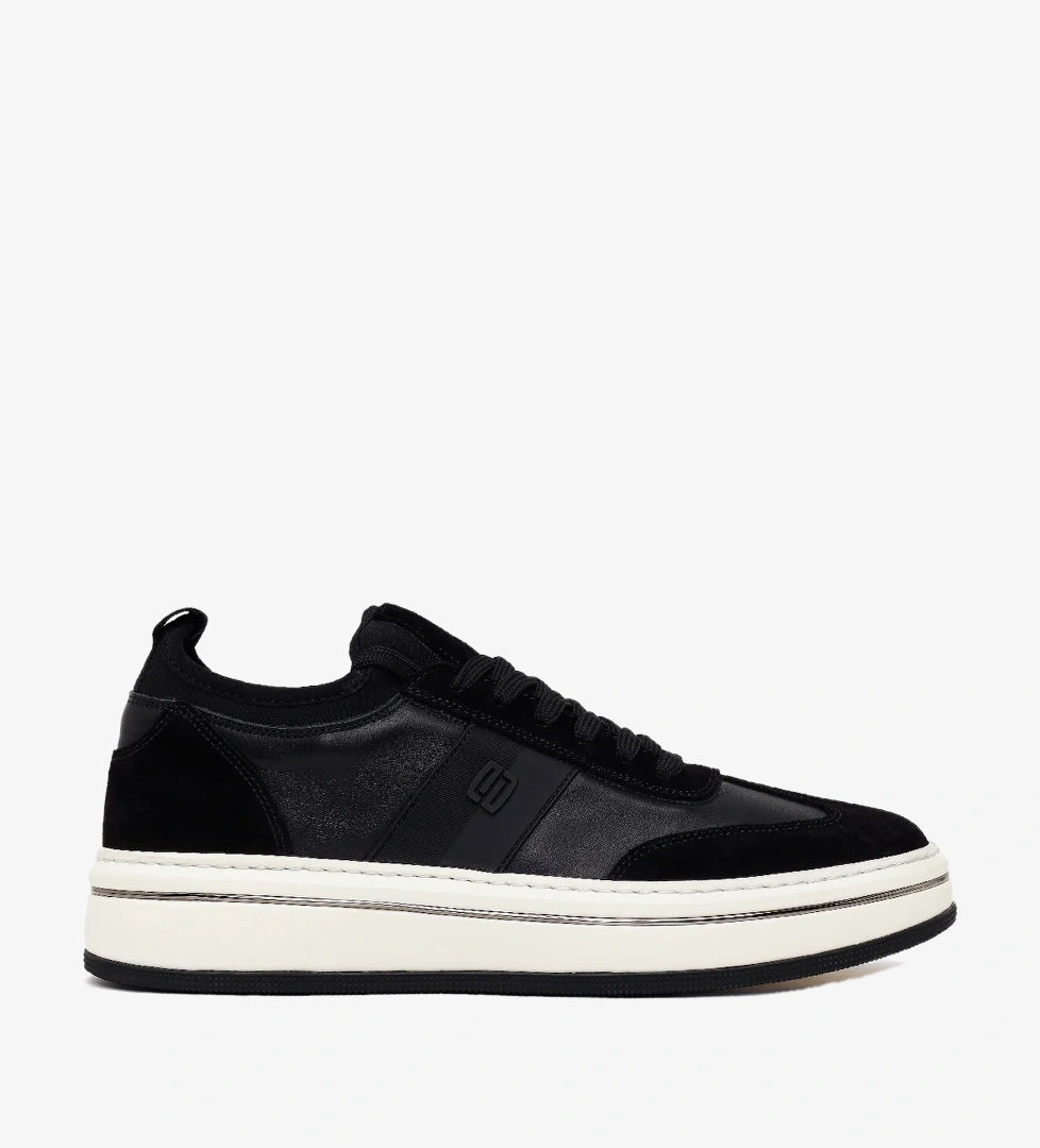 Erkek Siyah Bağcıklı Kalın Tabanlı Deri Sneaker