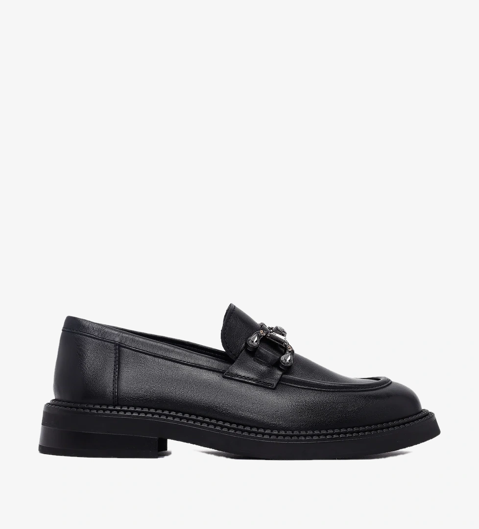 Kadın Siyah Tokalı Deri Maskülen Loafer
