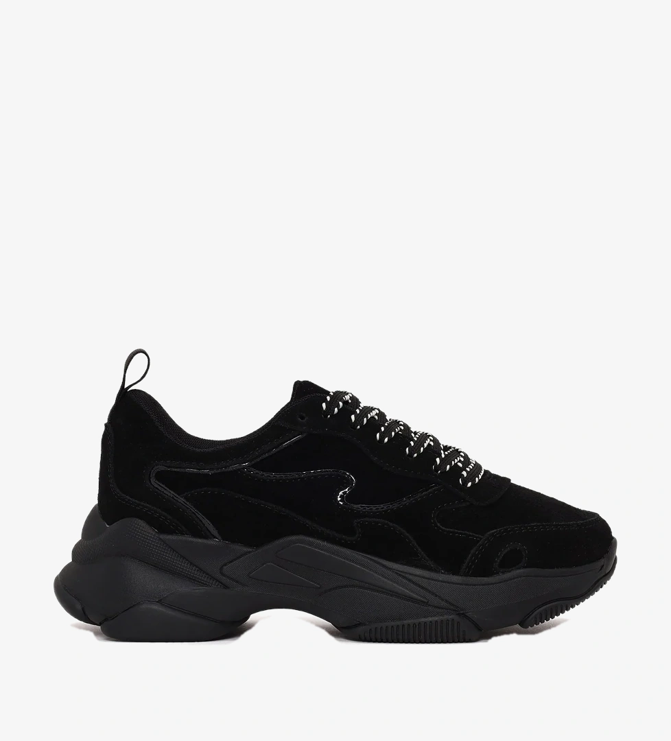 Kadın Siyah Bağcıklı Kalın Tabanlı Süet Deri Sneaker