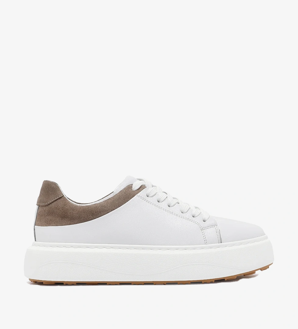 Erkek Beyaz Bağcıklı Kalın Tabanlı Deri Sneaker