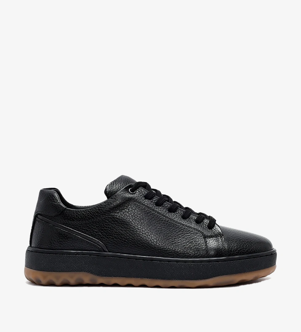 Erkek Siyah Bağcıklı Kalın Tabanlı Deri Sneaker