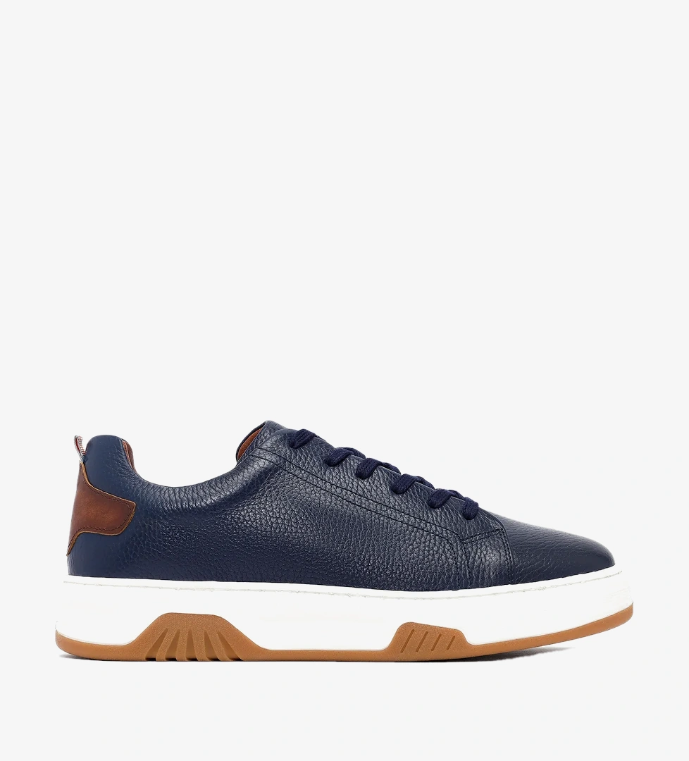 Erkek Lacivert Bağcıklı Kalın Tabanlı Deri Sneaker