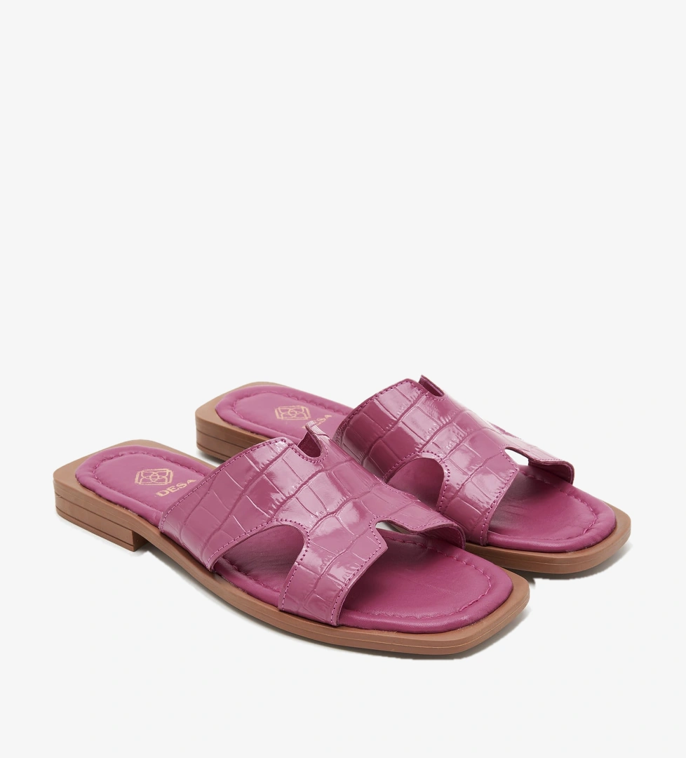 Desa Pembe Desa Kroko