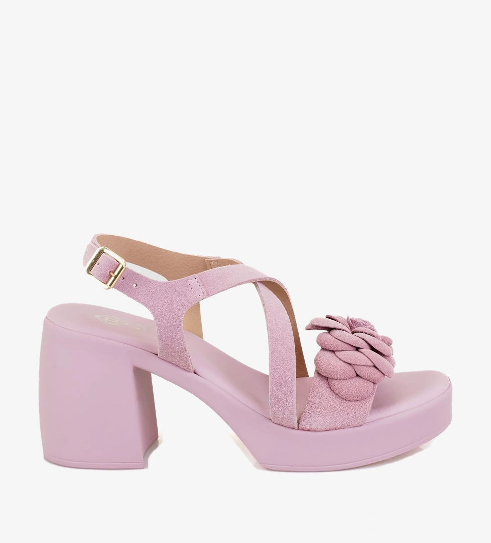 Desa Pembe Desa Taba