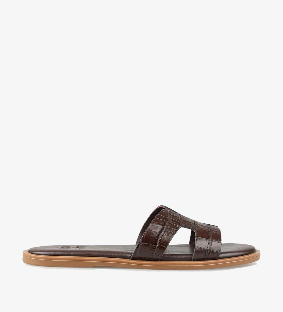 Kahve Deri Kadın Düz Terlik