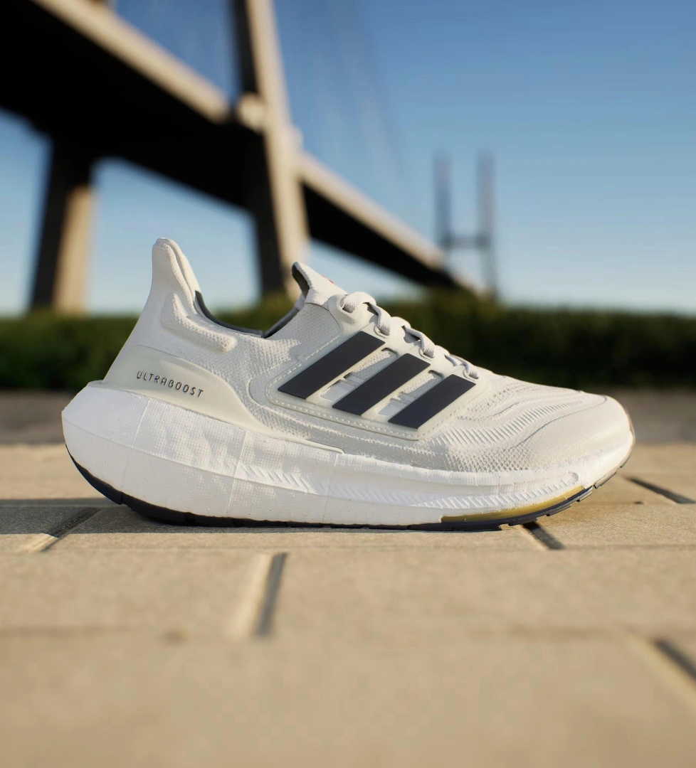 Adidas Gri Adidas Ultraboost Light