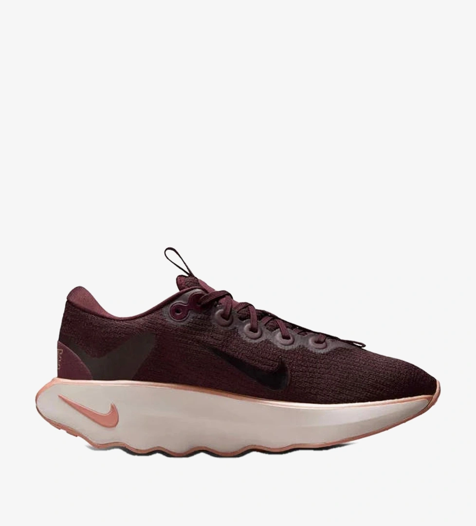 Nike Motiva Kadın Yürüyüş Ayakkabısı