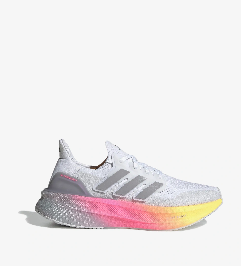 adidas Ultraboost 5 Kadın Beyaz Koşu Ayakkabısı - Görsel 1