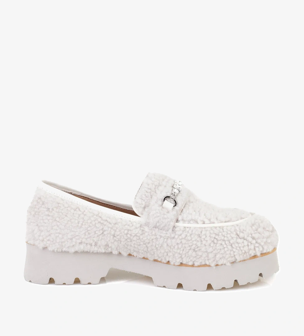 Kadın Beyaz Kürk Detaylı Günlük Ayakkabı