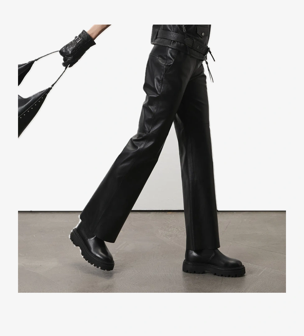 Melia Siyah Kadın Bot - Görsel 1