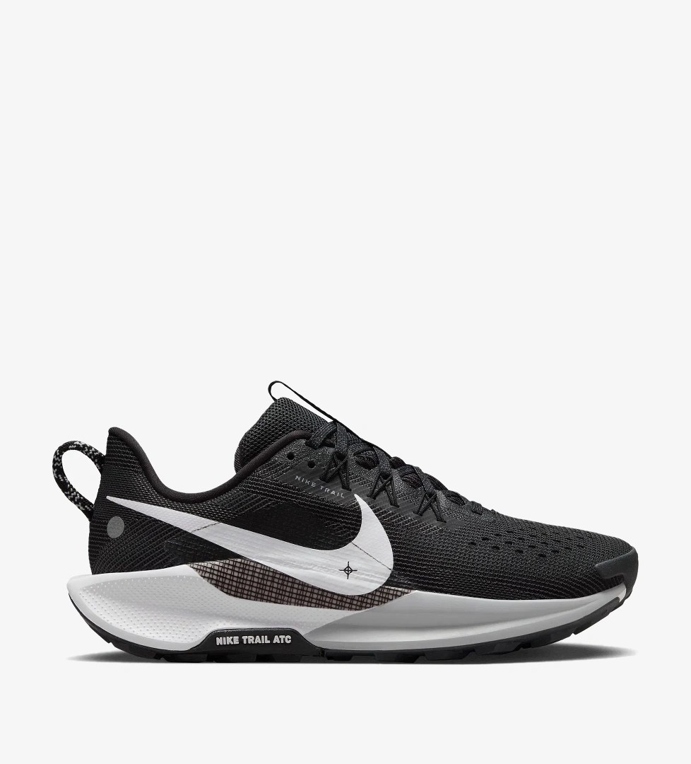 Nike Pegasus Trail 5 Kadın Siyah Spor Ayakkabı