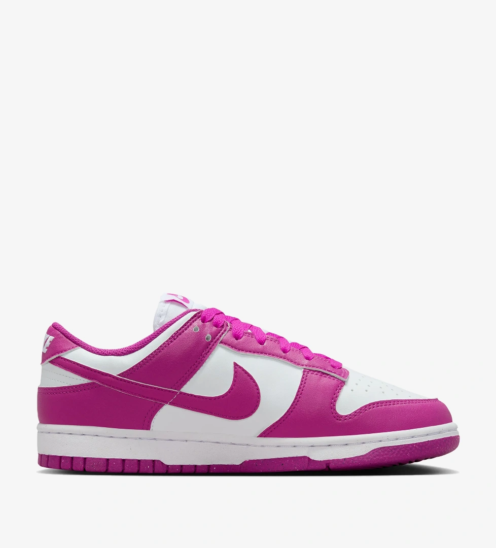Nike Nike Dunk Low Kadın Beyaz Spor Ayakkabı - 3.959,4₺ - FashFed