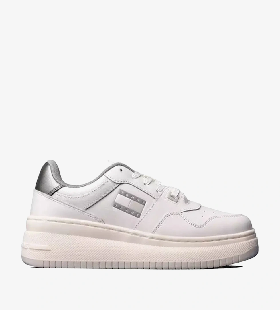 Tommy Hilfiger Tommy Jeans Retro Basket Flatform Kadın Beyaz Sneaker model görseli