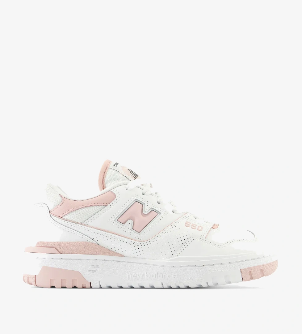 New Balance 550 Kadın Beyaz Spor Ayakkabı - Görsel 1