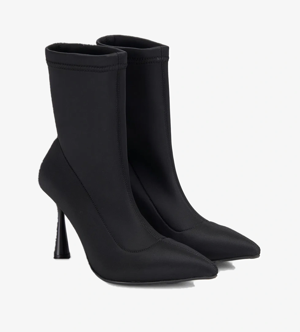 Kadın Siyah Topuklu Bot - Görsel 1