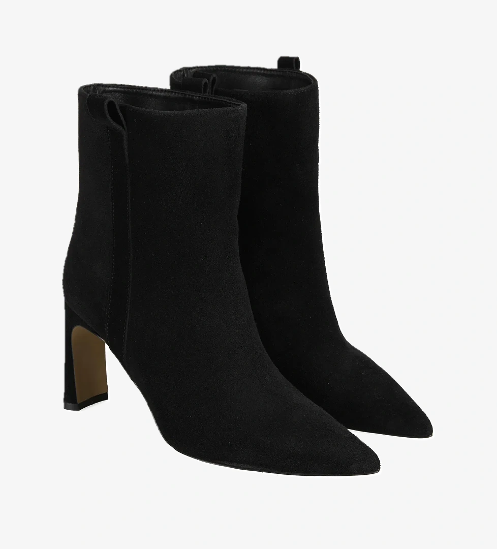 Desa Kadın Siyah Süet Topuklu Bot model görseli