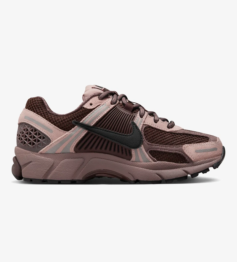 Nike Zoom Vomero 5 Kadın Kahverengi Spor Ayakkabı