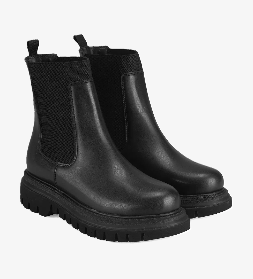 Desa Kadın Siyah Bot model görseli