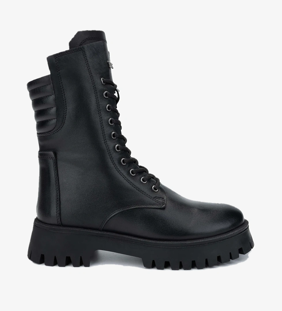 Tamer Tanca Tamer Tanca Kadın Hakiki Deri Siyah Deri Casual Bot model görseli