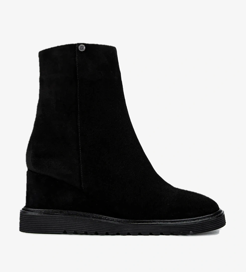 Tamer Tanca Tamer Tanca Kadın Hakiki Deri Siyah Süet Casual Bot model görseli