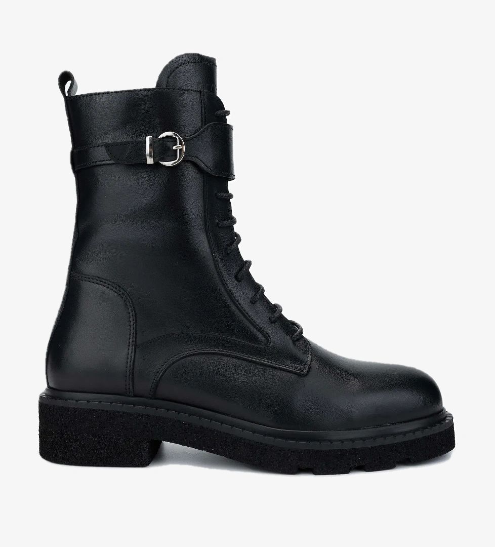 Tamer Tanca Tamer Tanca Kadın Hakiki Deri Siyah Deri Casual Bot model görseli