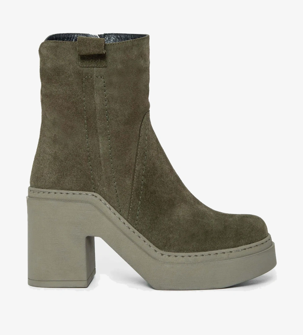 Tamer Tanca Tamer Tanca Kadın Hakiki Deri Haki Süet Casual Bot model görseli