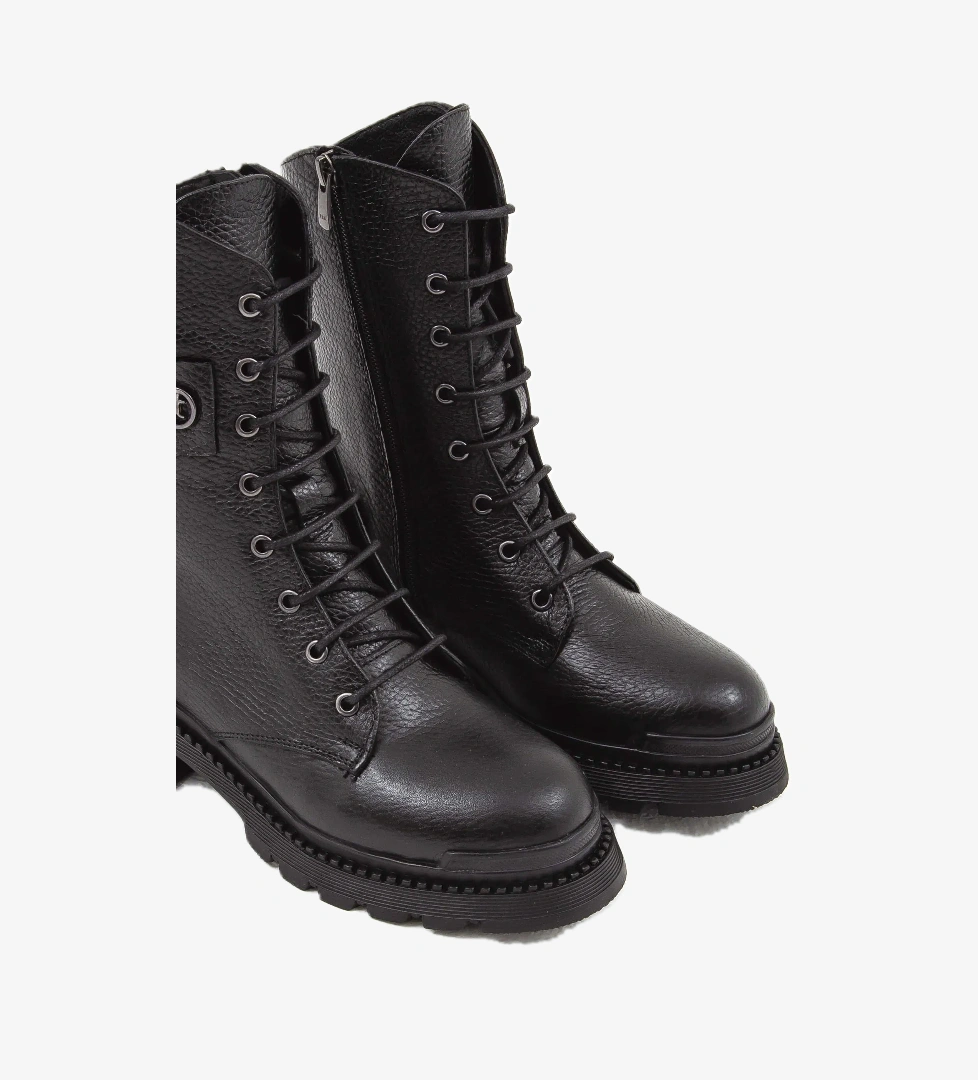 Tamer Tanca Kadın Hakiki Deri Siyah Floter Casual Bot - Görsel 1