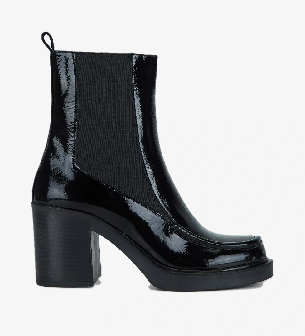 Tamer Tanca Tamer Tanca Kadın Hakiki Deri Siyah Casual Bot model görseli