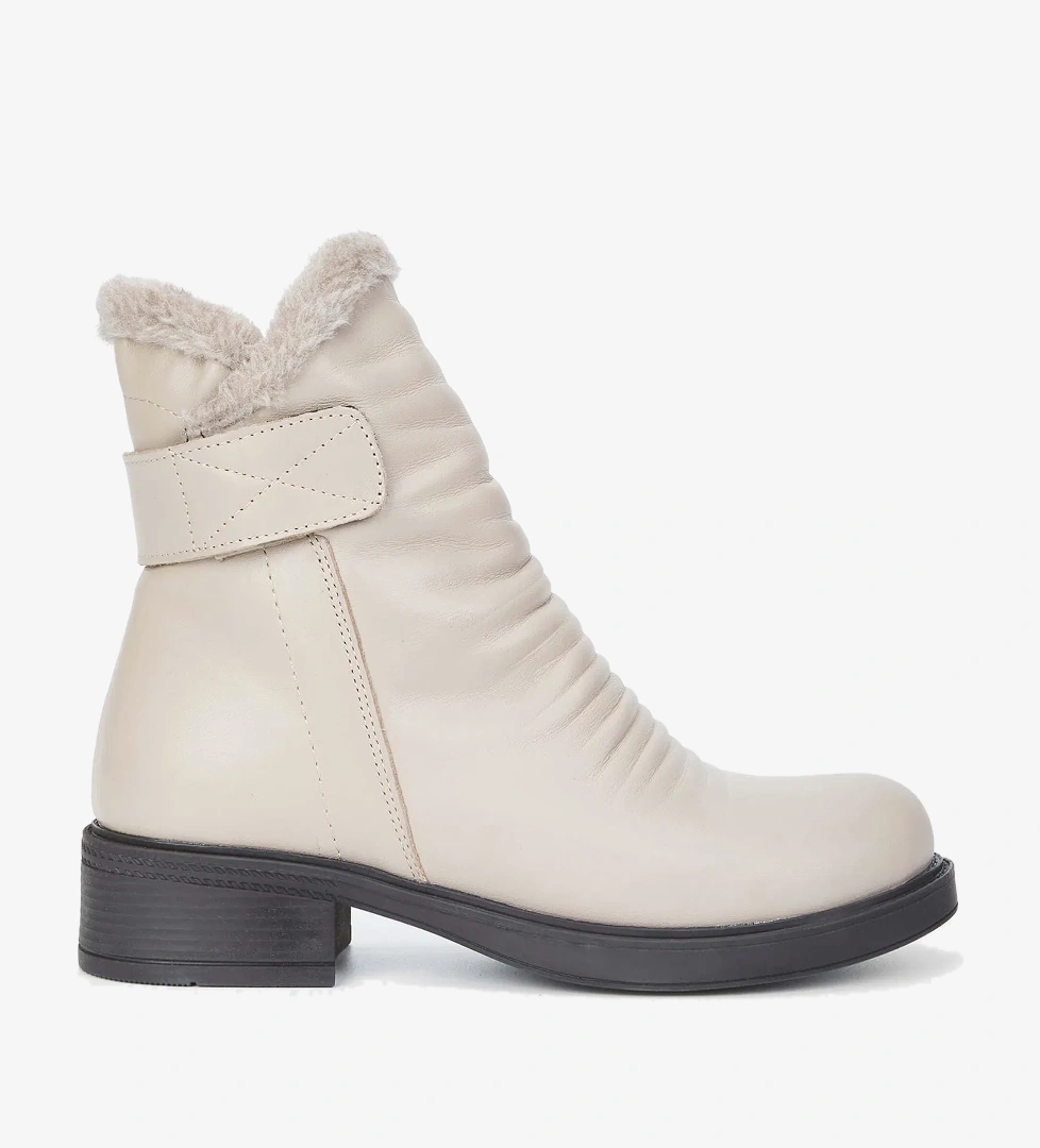 Tamer Tanca Tamer Tanca Kadın Hakiki Deri Vizon Casual Bot model görseli