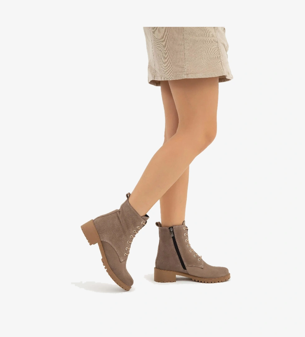 Tamer Tanca Tamer Tanca Kadın Hakiki Deri VIZON SUET YRM Casual Bot model görseli