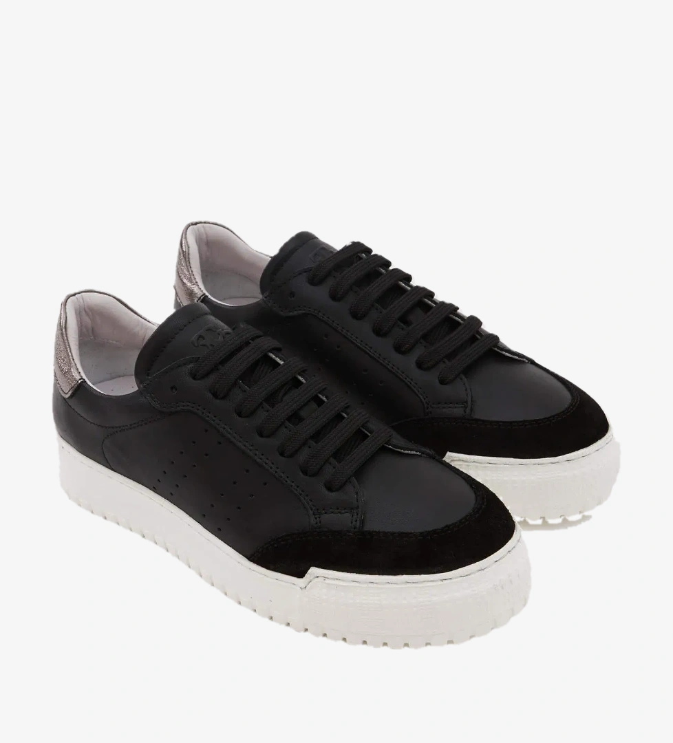 Tamer Tanca Tamer Tanca Kadın Hakiki Deri Siyah Sneakers &amp; Spor Ayakkabı model görseli