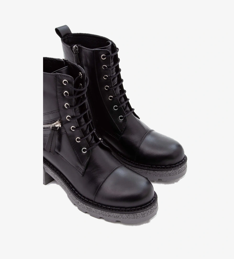 Tamer Tanca Tamer Tanca Kadın Hakiki Deri Siyah POSTAL Bot model görseli