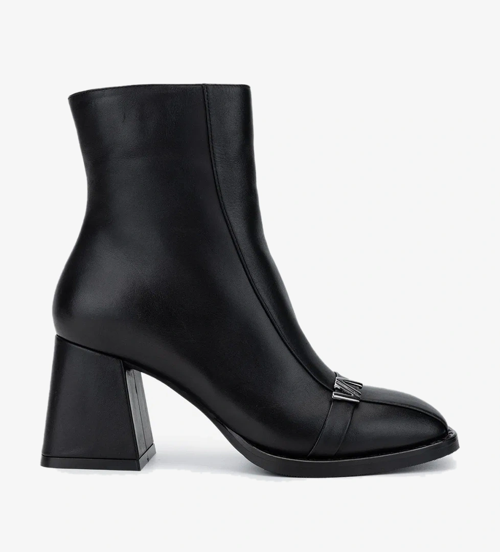 Valmenti Kadın . Siyah Deri Topuklu Bot - Görsel 1