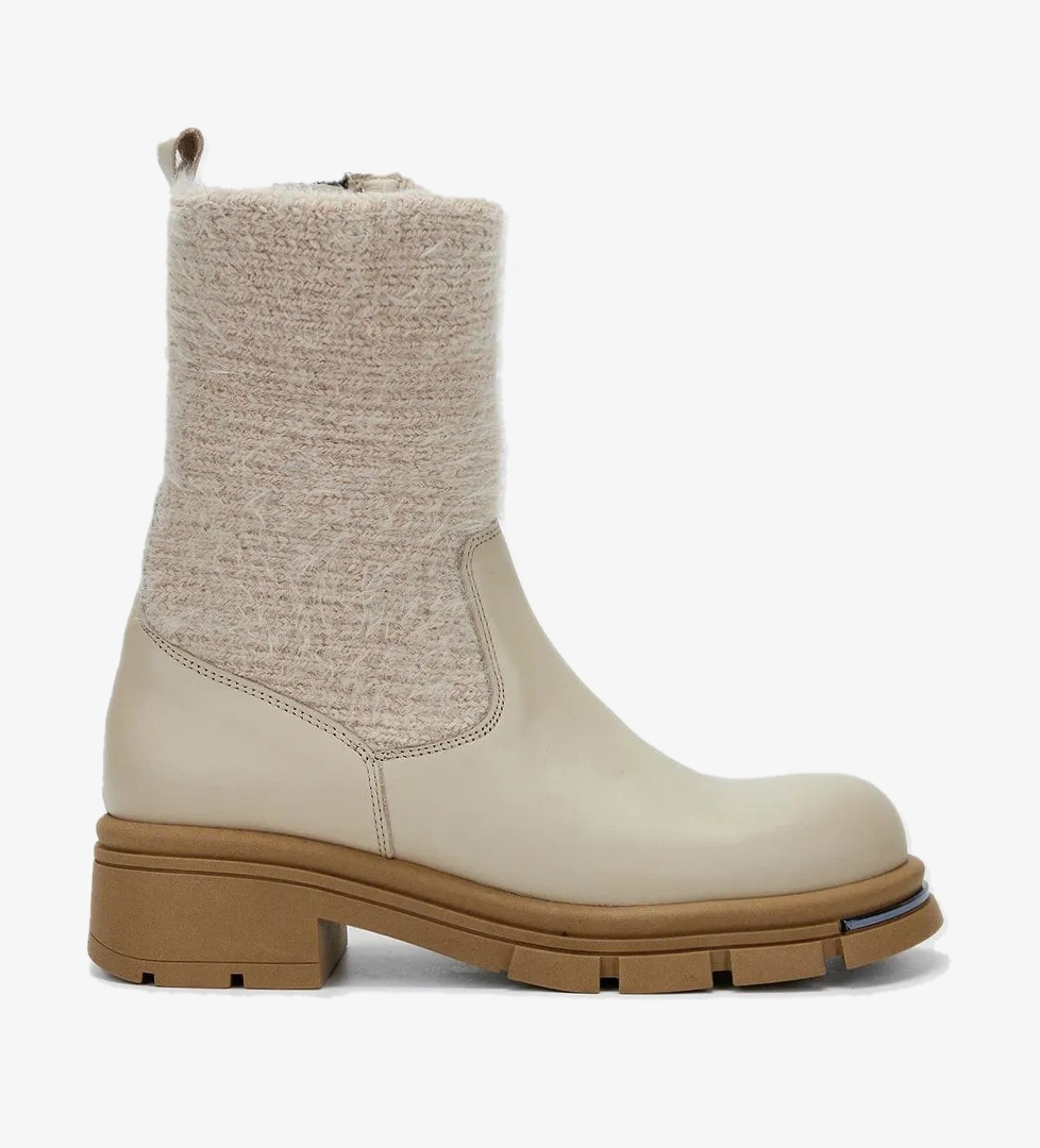 Valmenti Valmenti Kadın Bej Hakiki Deri Casual Bot model görseli