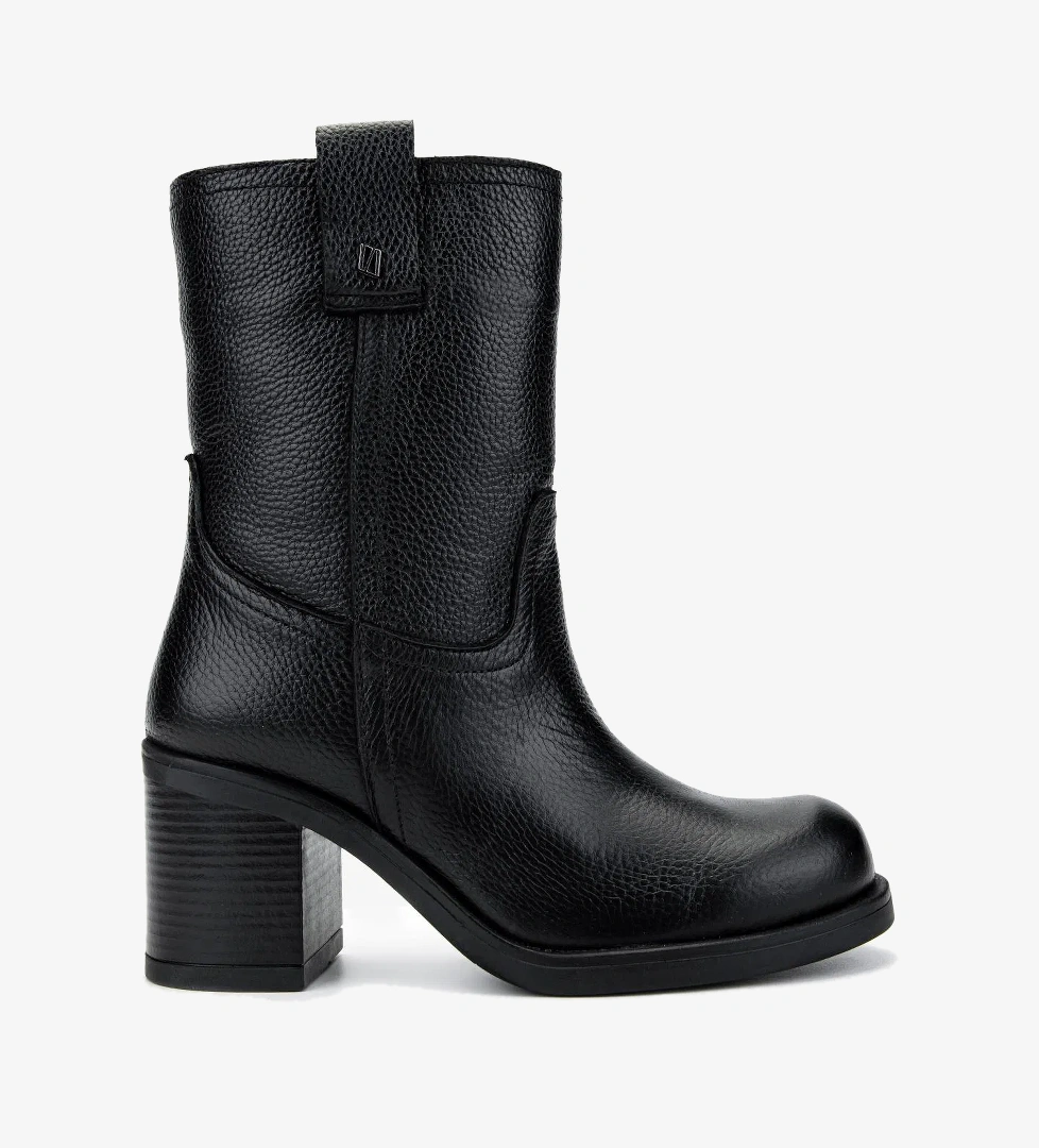 Valmenti Valmenti Kadın Hakiki Deri Siyah Floter Casual Bot model görseli