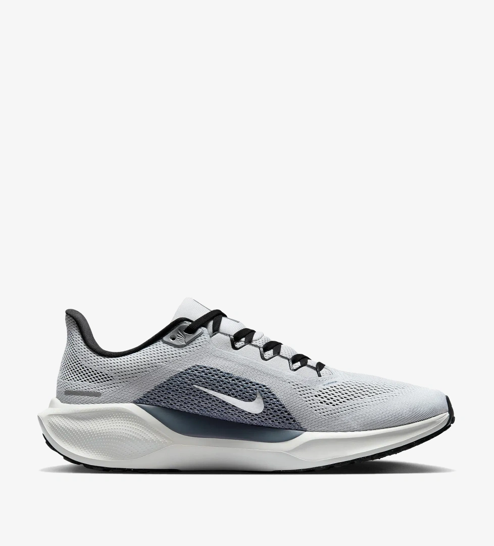 Nike Nike Pegasus 41 Erkek Gri Spor Ayakkabı model görseli