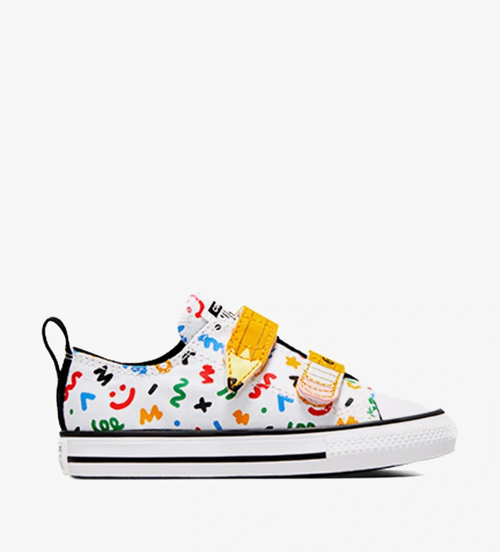 Converse Converse Chuck Taylor All Eas Star Doodles Erkek Beyaz Çocuk Sneaker model görseli