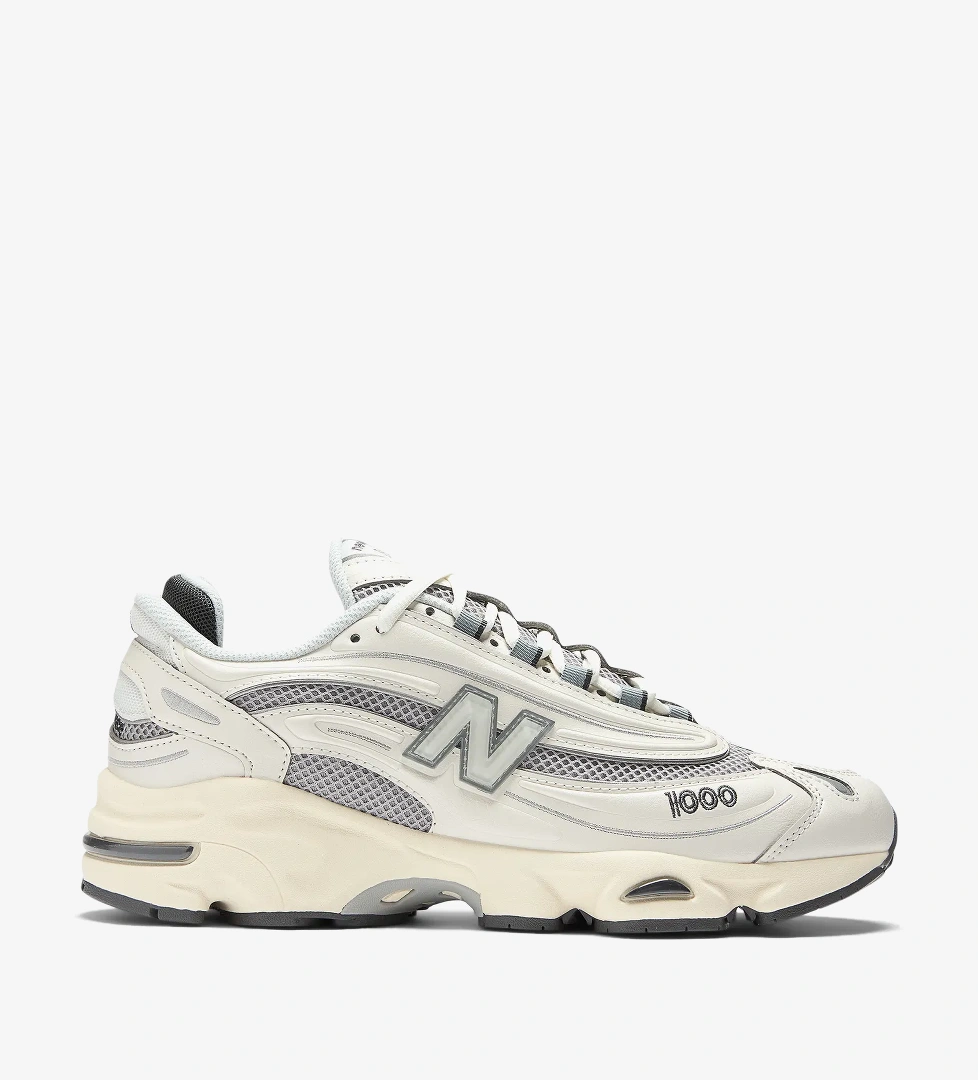 New Balance New Balance 1000 Unisex Beyaz Spor Ayakkabı model görseli