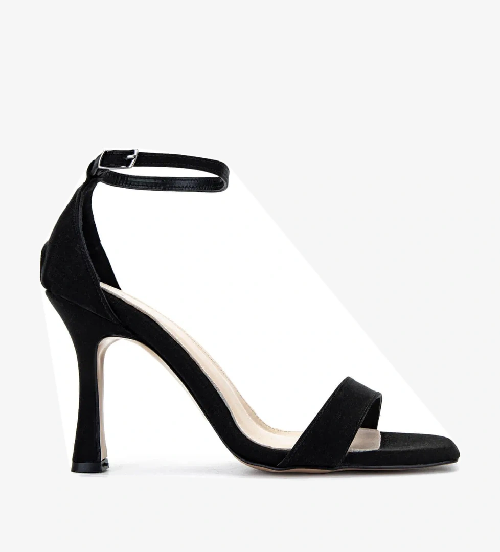 Tamer Tanca Tamer Tanca Kadın Vegan Siyah Saten Topuklu Ayakkabı model görseli