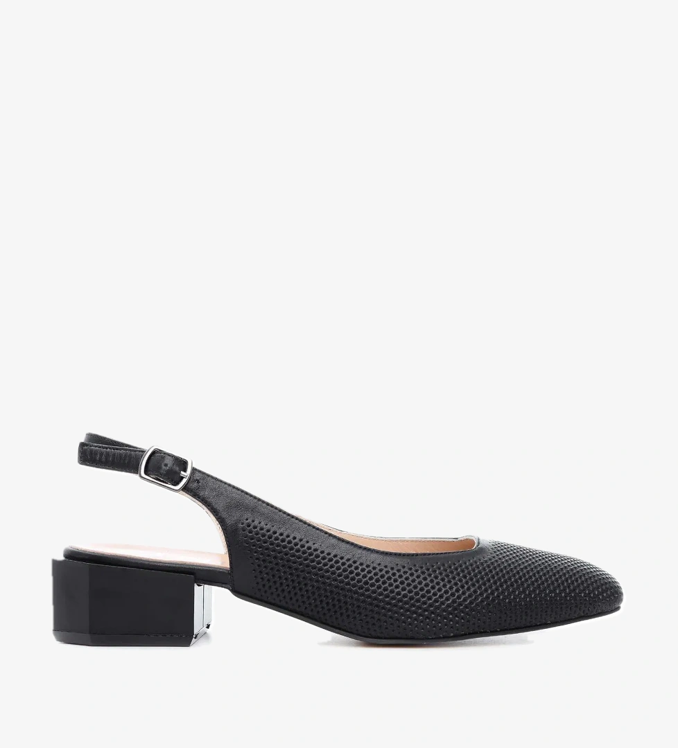 Tamer Tanca Tamer Tanca Kadın Hakiki Deri Siyah Klasik Ayakkabı model görseli