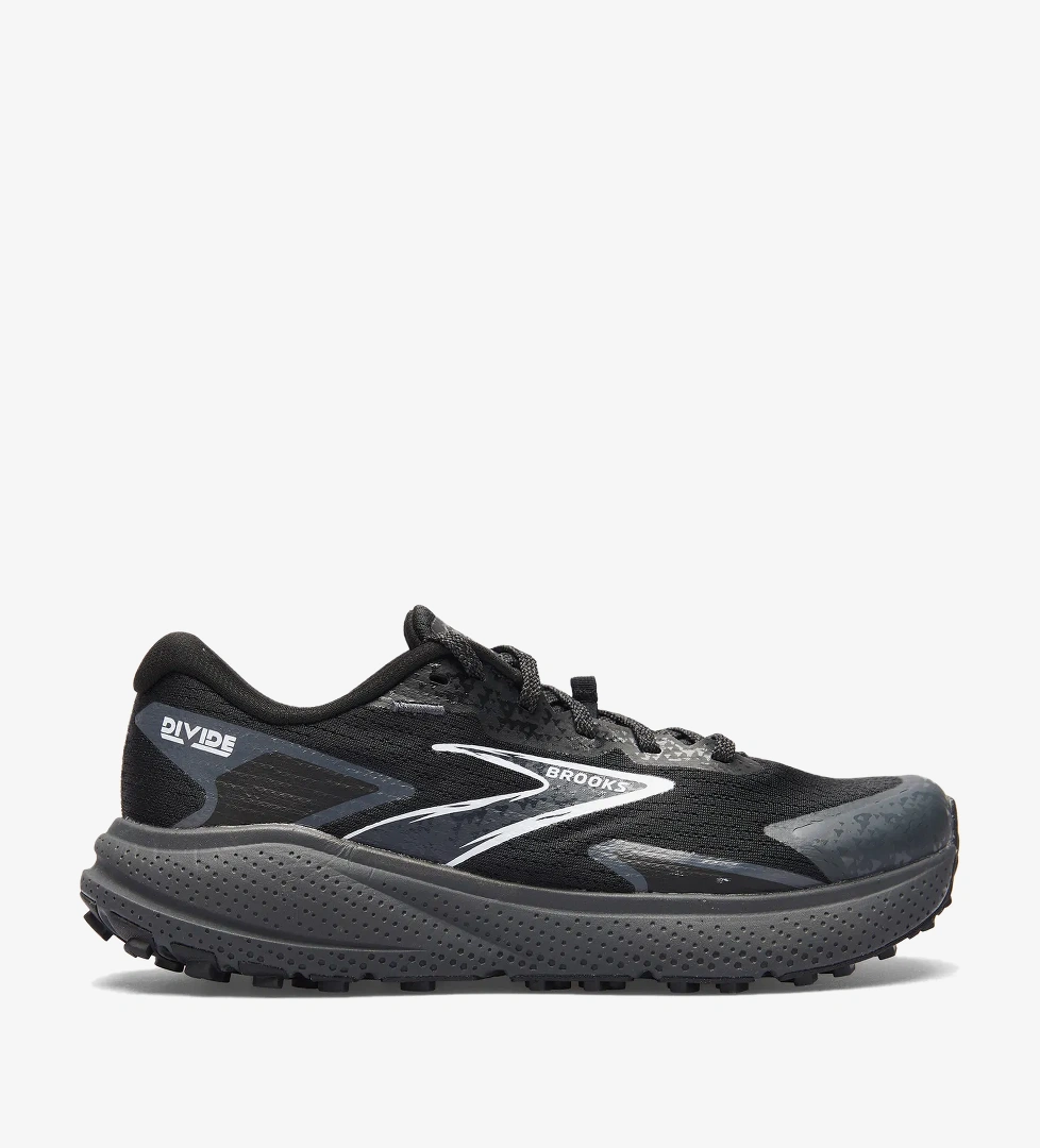 Brooks Brooks Divide 5 Kadın Siyah Koşu Ayakkabısı model görseli