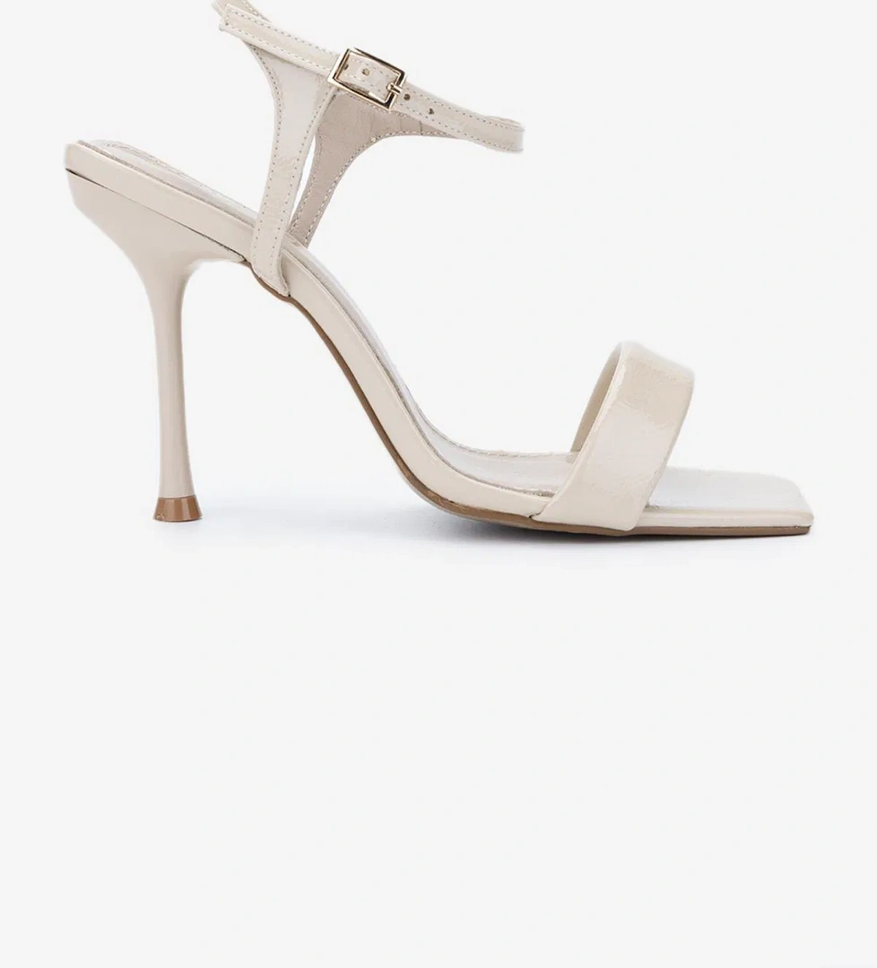 Valmenti Valmenti Kadın Vegan Bej Rugan Topuklu Ayakkabı model görseli