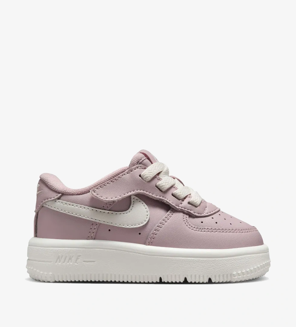 Nike Force 1 Low EasyOn Çocuk Pembe Spor Ayakkabı - Görsel 1