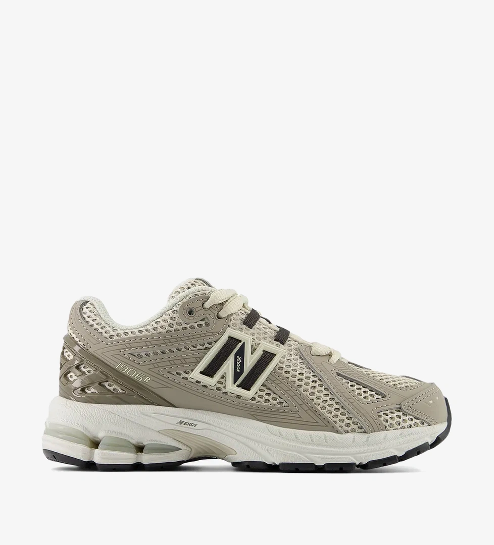 New Balance New Balance 1906 Çocuk Krem Koşu Ayakkabısı model görseli