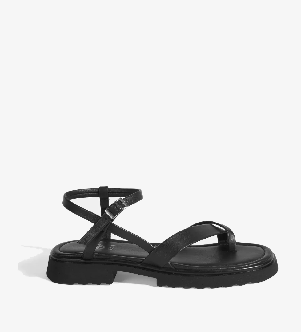 Desa Kadın Siyah Parmak Arası Deri Sandalet model görseli